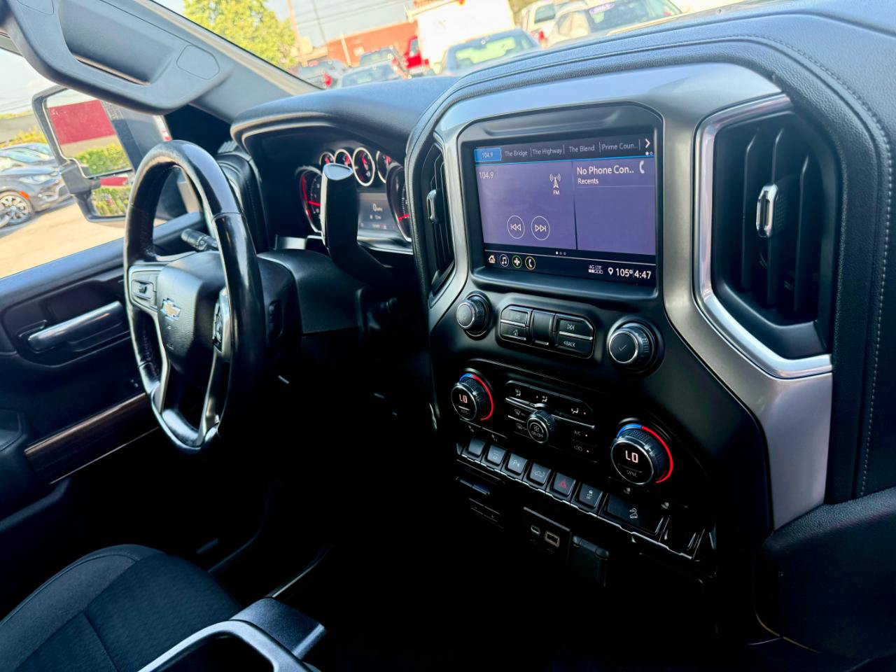 Used 2021 Chevrolet Silverado 2500 LT w/ Convenience Package AWD/4WD image 32
