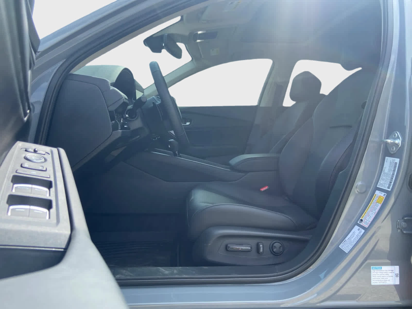 Used 2025 Honda Accord EX-L image 14