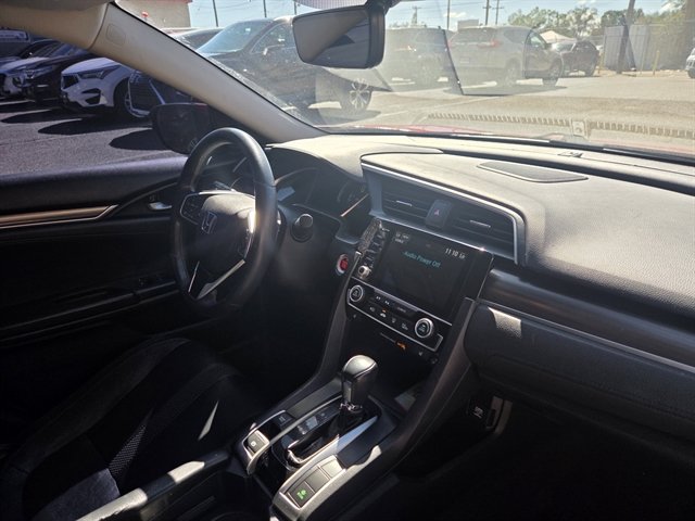 Used 2020 Honda Civic Touring image 6