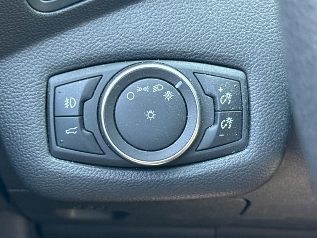 Used 2017 Ford Escape SE w/ Equipment Group 201A image 32