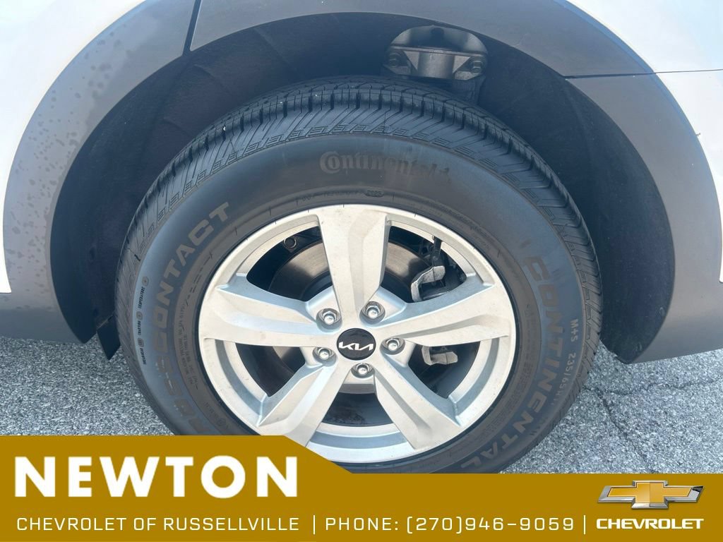 Used 2023 Kia Sorento LX FWD image 49