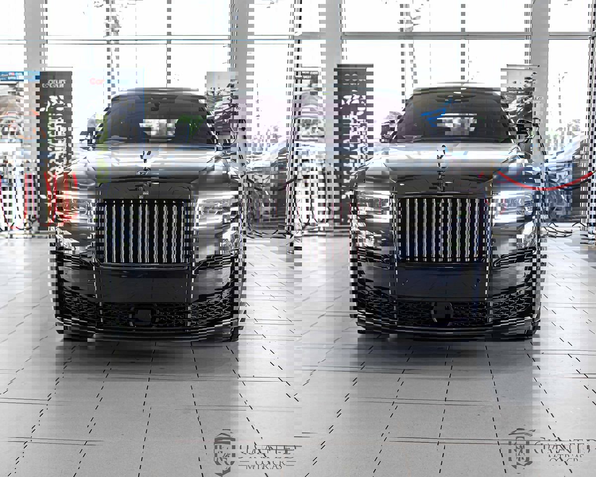 Used 2024 Rolls-Royce Ghost Black Badge image 3