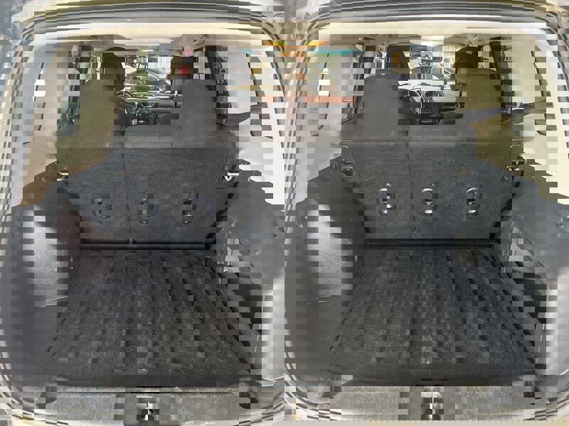 Used 2016 Jeep Patriot Sport image 14