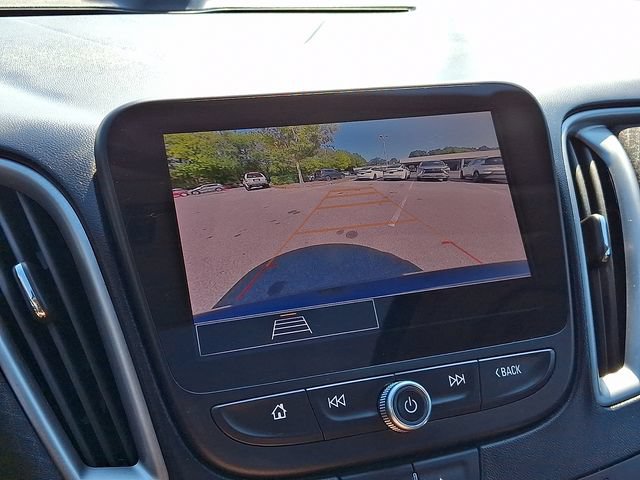 Used 2024 Chevrolet Malibu LT FWD image 21