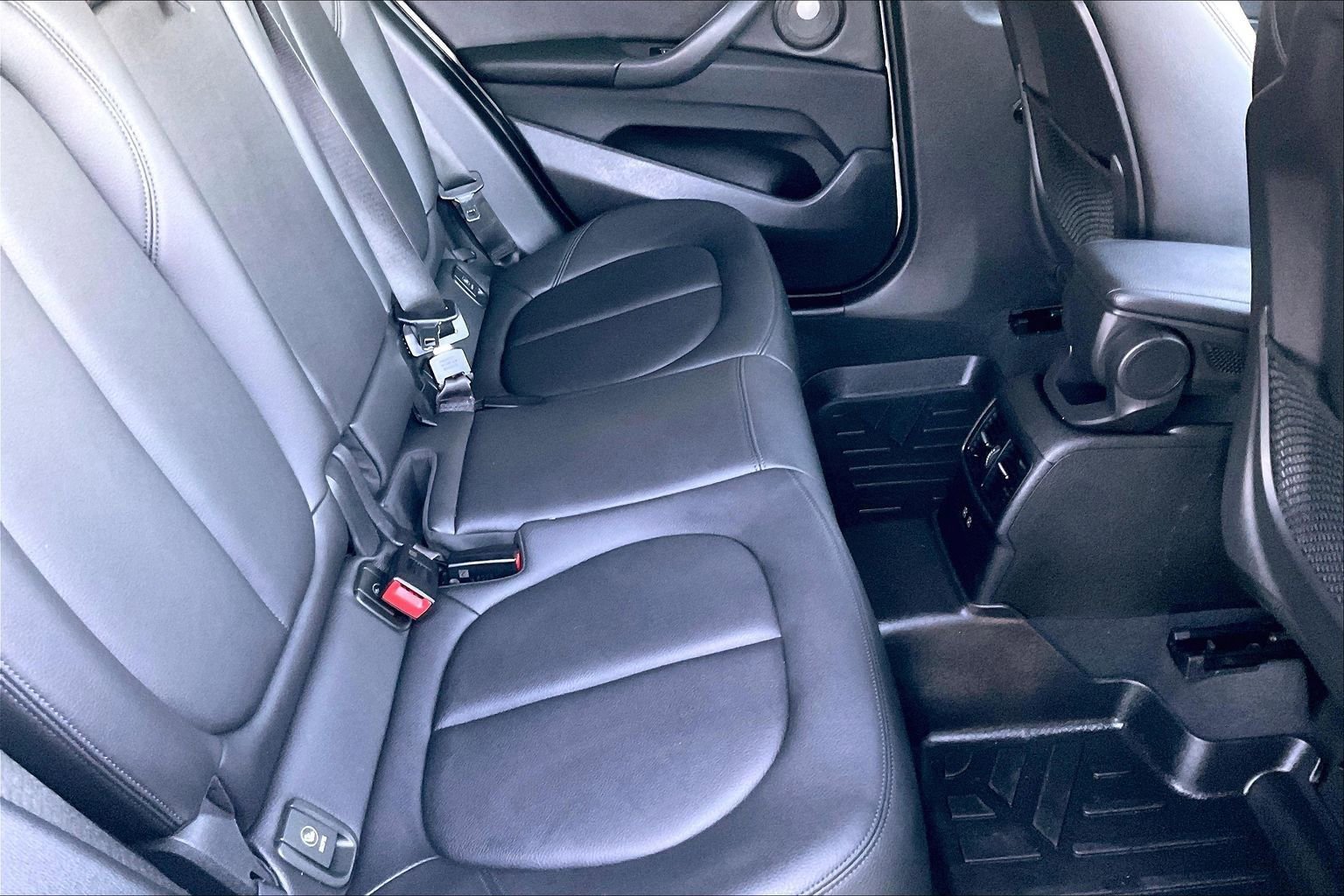 Used 2022 BMW X1 xDrive28i image 18