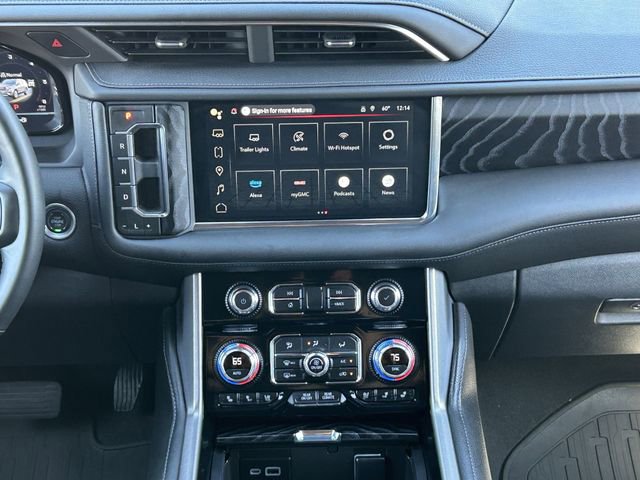 Used 2024 GMC Yukon XL Denali image 14
