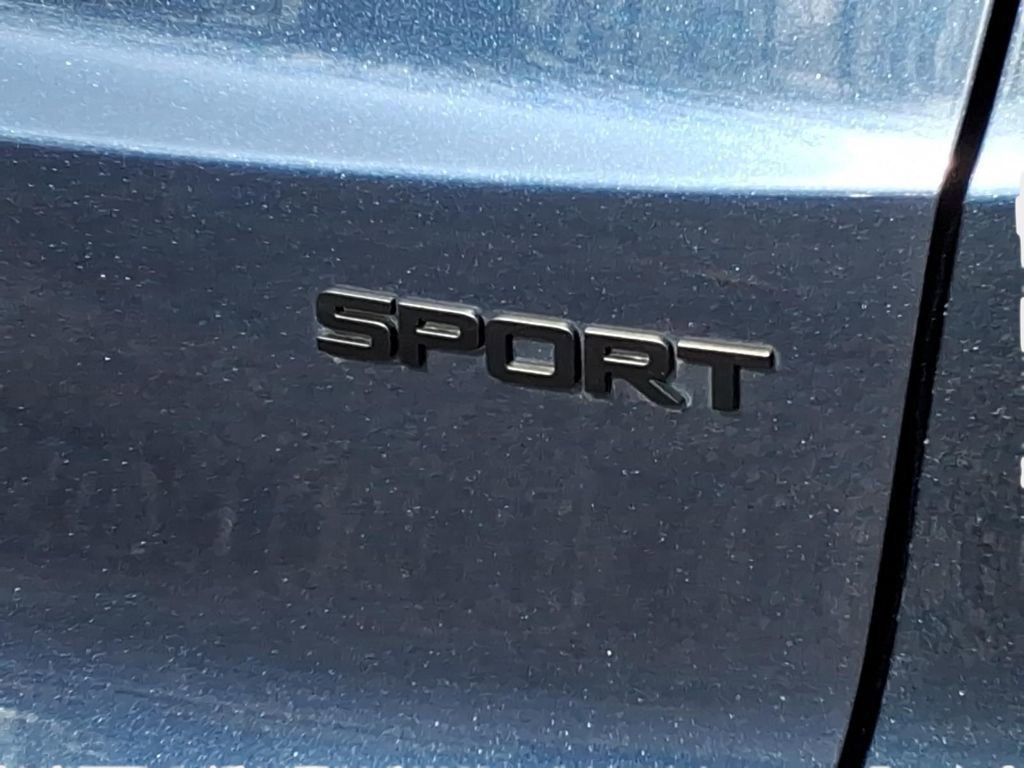 Used 2025 Honda CR-V Sport image 9