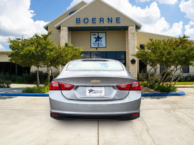 Used 2025 Chevrolet Malibu LT FWD image 4