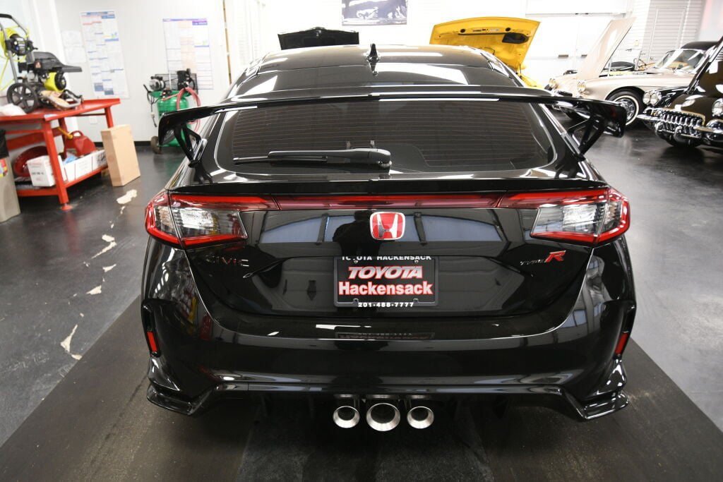 Used 2025 Honda Civic Type R image 19