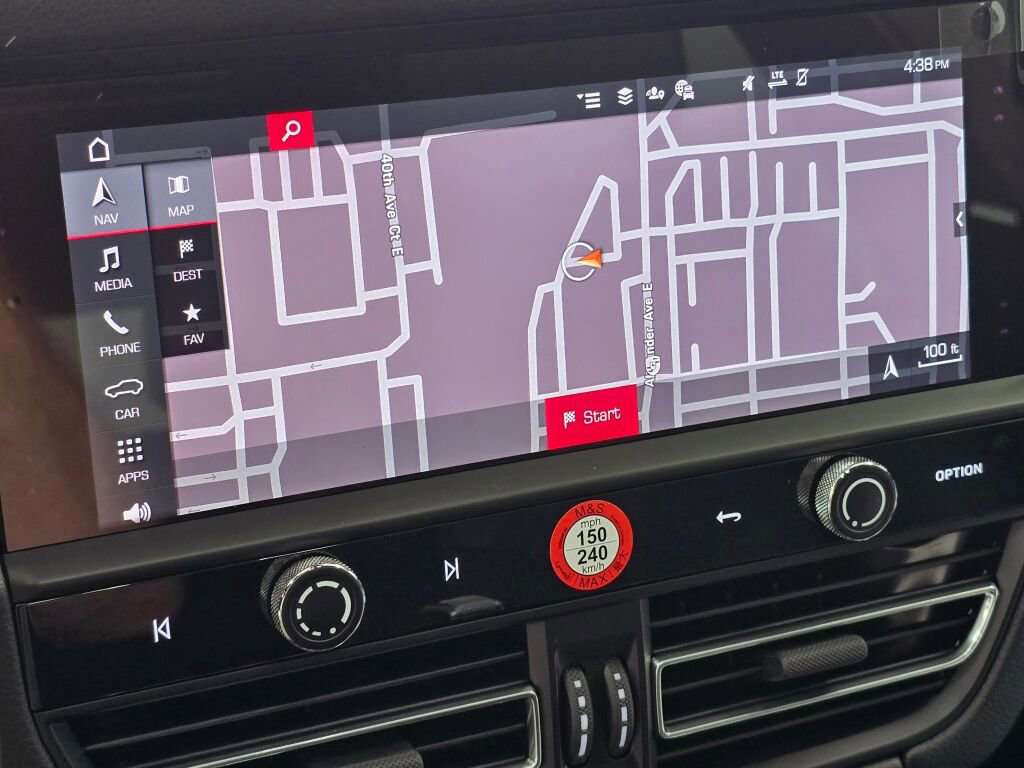 New 2026 Porsche Macan image 28