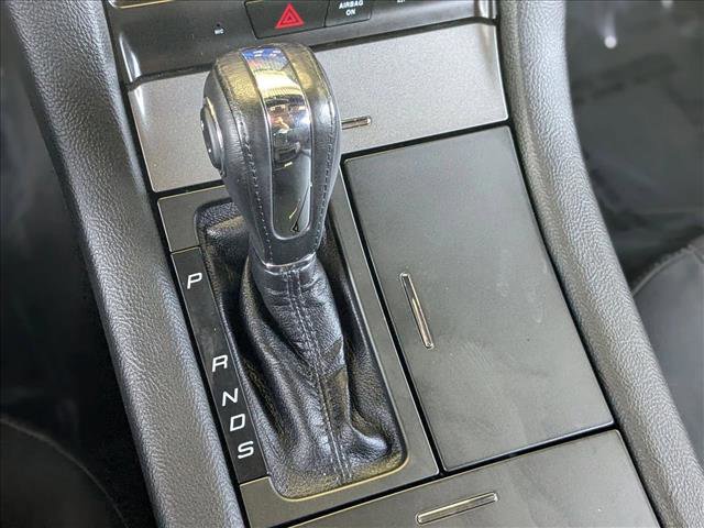 Used 2017 Ford Taurus SEL FWD image 12