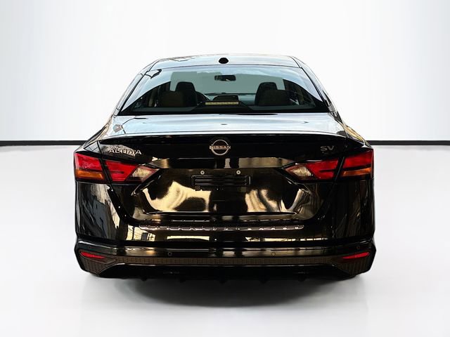 Used 2023 Nissan Altima 2.5 SV image 6