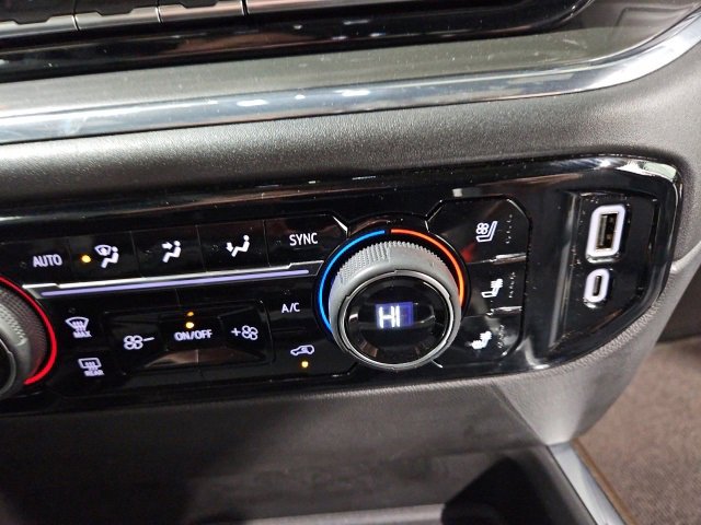 Certified 2024 Chevrolet Silverado 3500 High Country w/ High Country Premium Package image 32