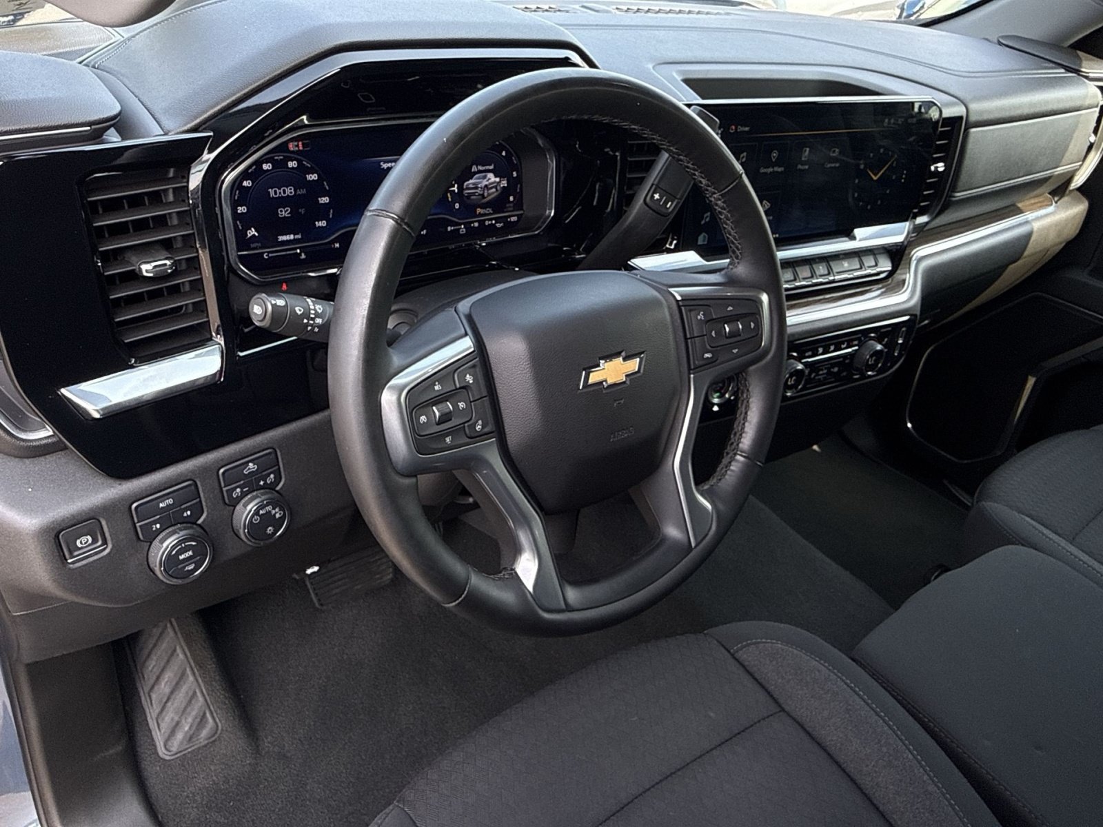 Used 2024 Chevrolet Silverado 1500 LT AWD/4WD image 16