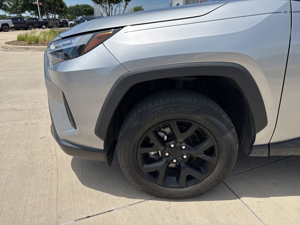 Used 2024 Toyota RAV4 LE FWD image 2