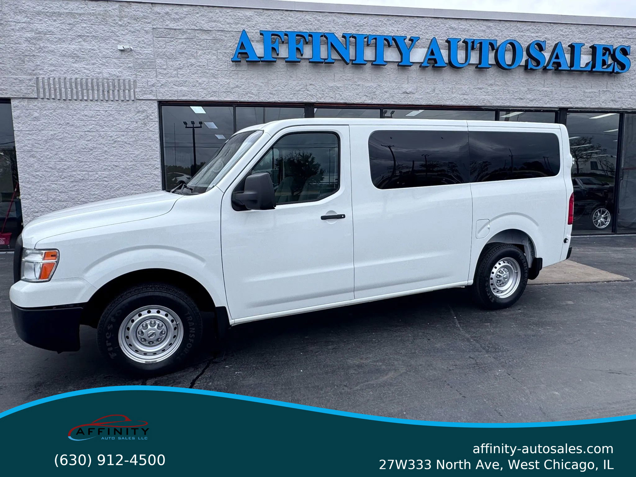 Used 2018 Nissan NV 3500 S video 1