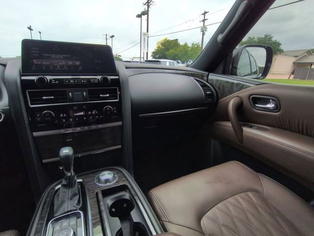 Used 2022 Nissan Armada Platinum w/ Captain's Chairs Package AWD/4WD image 3