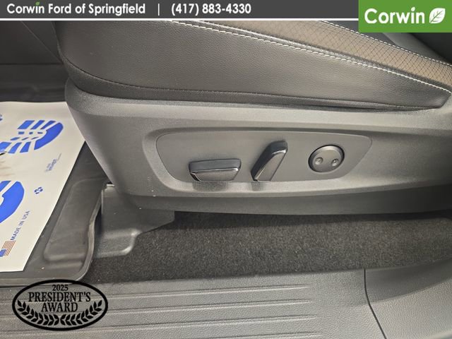 Used 2024 Nissan Pathfinder SL w/ SL Premium Package AWD/4WD image 38