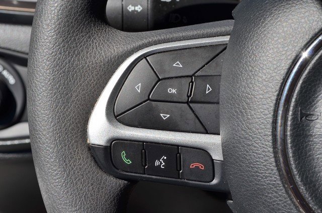 Used 2023 Jeep Renegade Latitude image 20