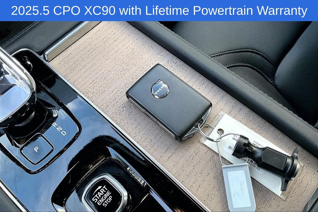 Certified 2025 Volvo XC90 B6 Plus AWD/4WD image 14