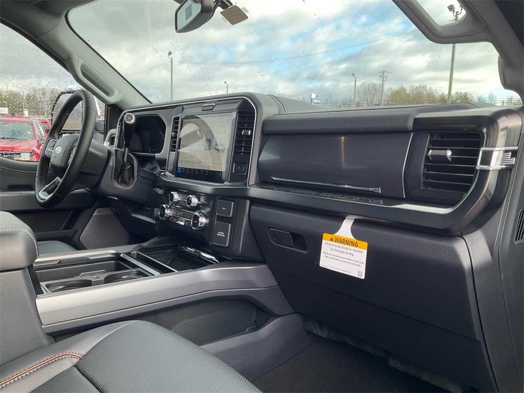 New 2026 Ford F250 Lariat w/ Chrome Package image 11