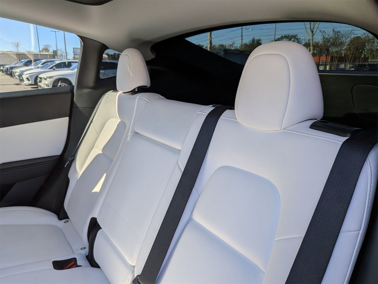 Used 2022 Tesla Model Y Performance image 29