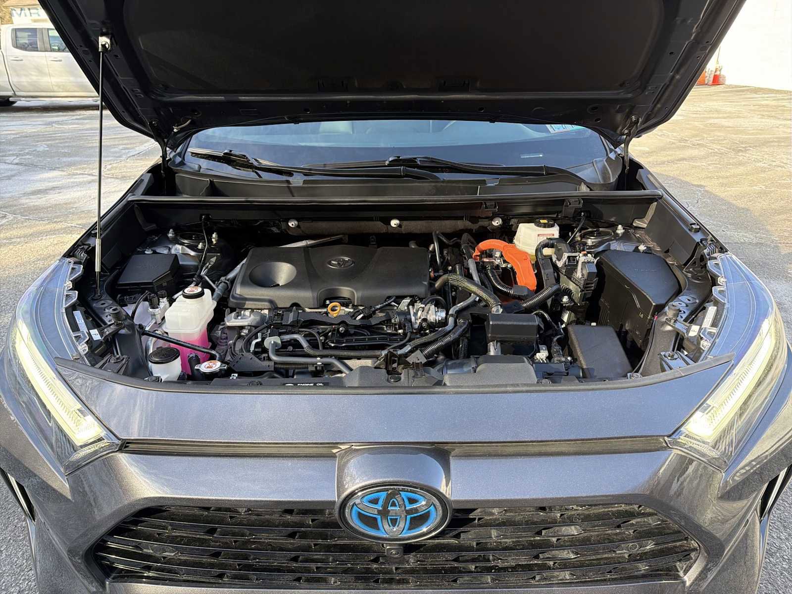 Used 2024 Toyota RAV4 XSE image 31