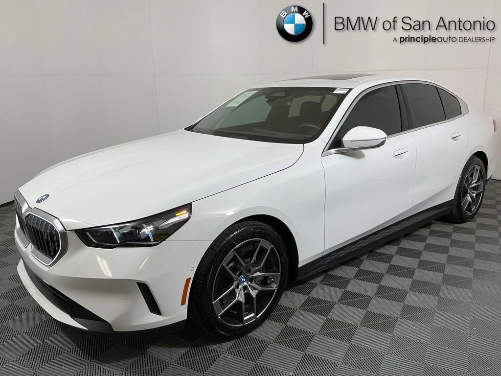 Certified 2024 BMW i5 eDrive40i w/ Premium Package