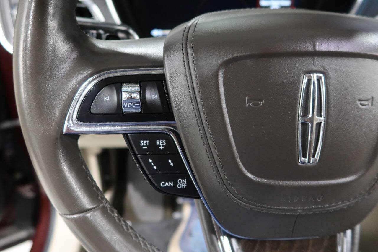 Used 2020 Lincoln Continental Reserve FWD image 33