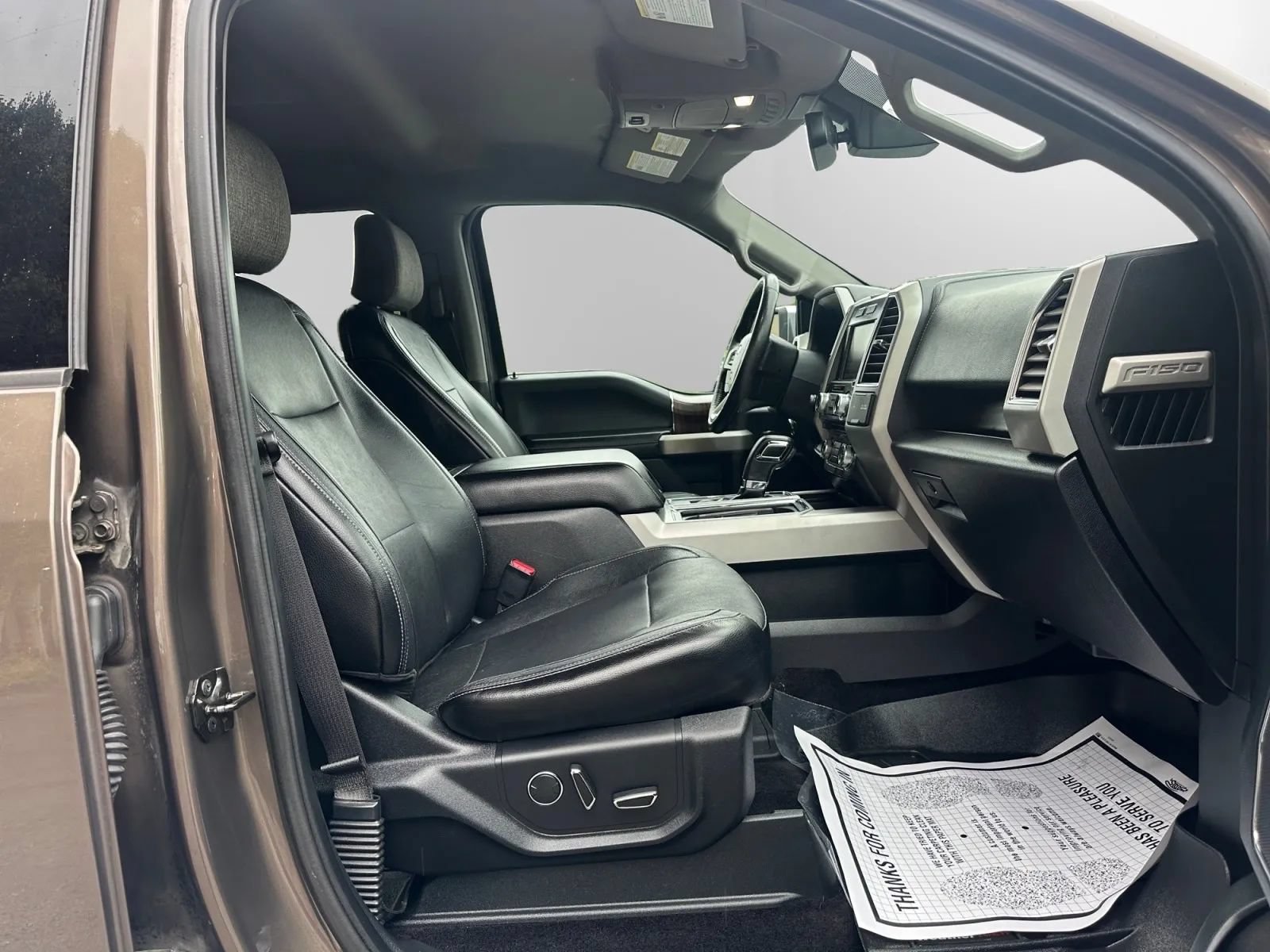 Used 2015 Ford F150 Lariat w/ Equipment Group 502A Luxury AWD/4WD image 33