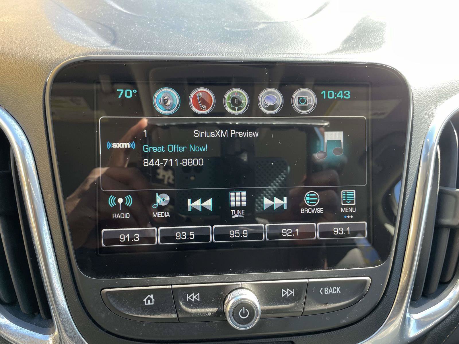 Used 2018 Chevrolet Equinox Premier AWD/4WD image 27