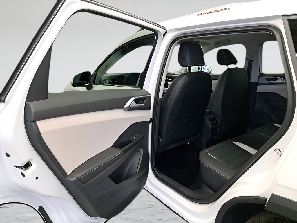 New 2025 Volkswagen Taos SEL AWD/4WD image 13