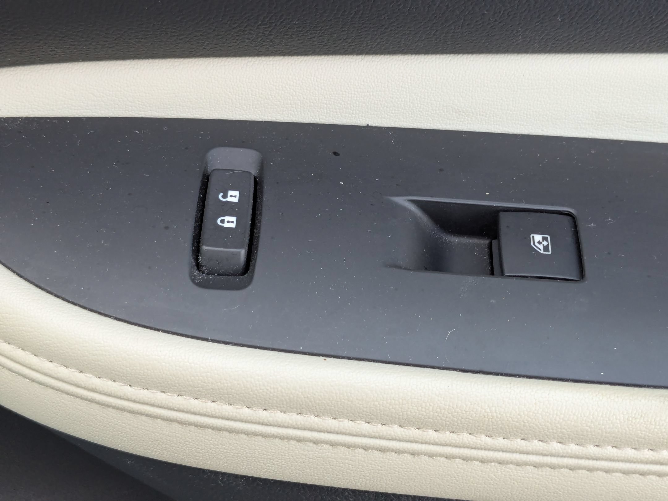 Used 2017 Buick Encore Preferred FWD image 30