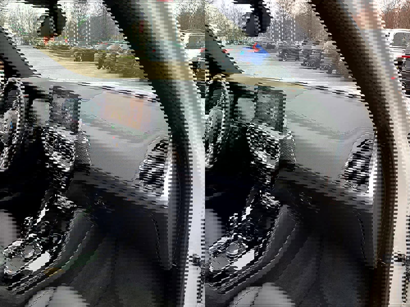 Used 2022 BMW X4 M40i w/ Parking Assistance Package image 13