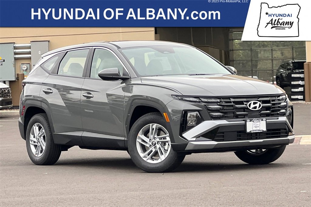 New 2026 Hyundai Tucson SE