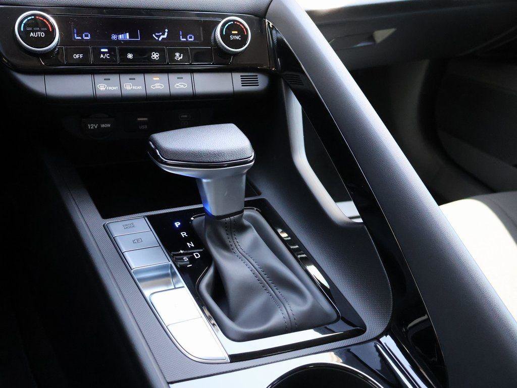 New 2026 Hyundai Elantra Blue image 38