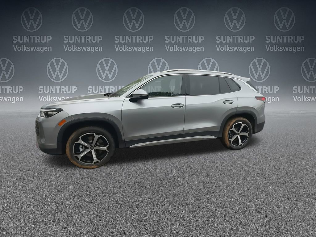 New 2025 Volkswagen Tiguan SE image 9