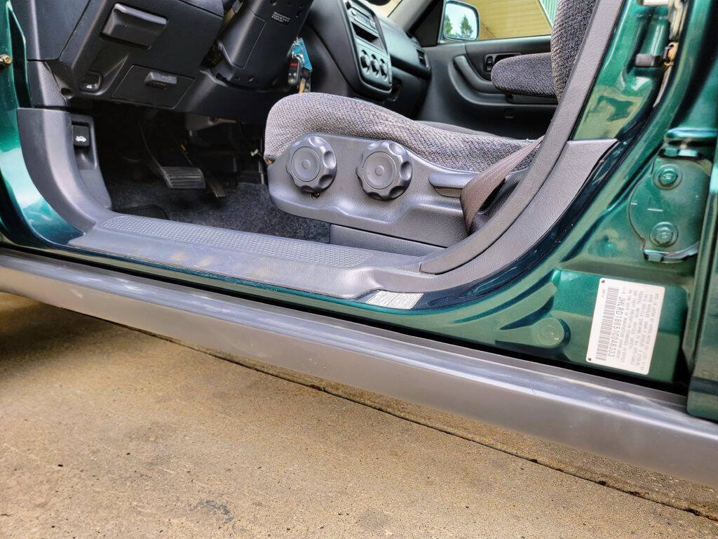 Used 2001 Honda CR-V EX image 40