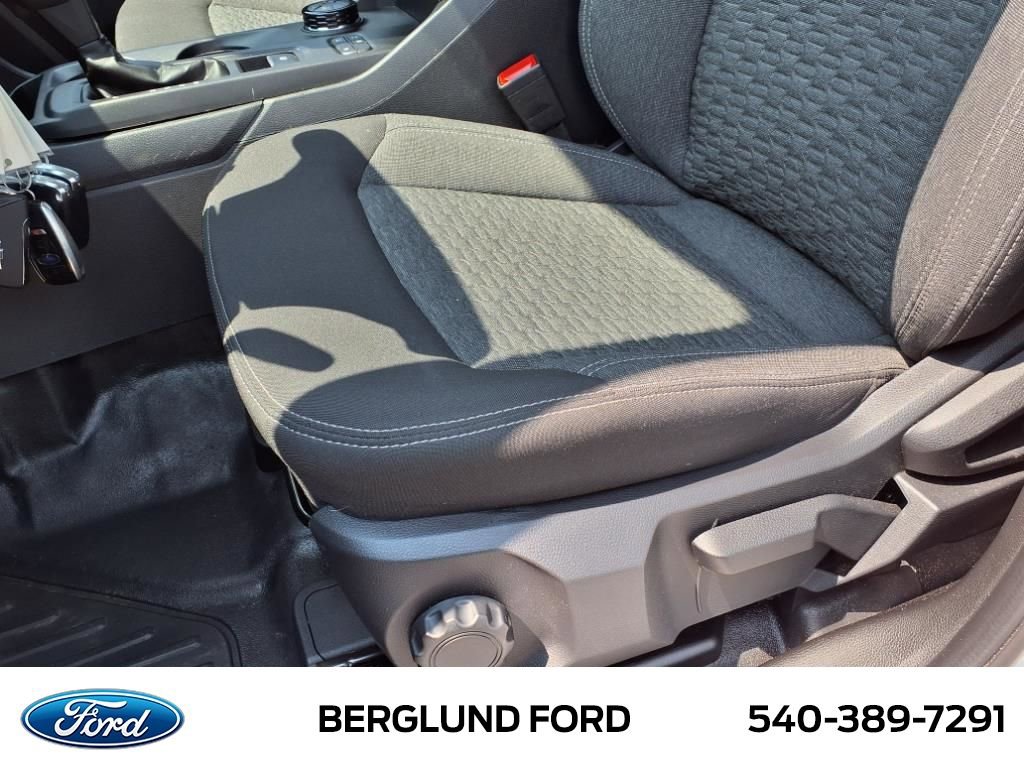 Used 2024 Ford Ranger XL image 17