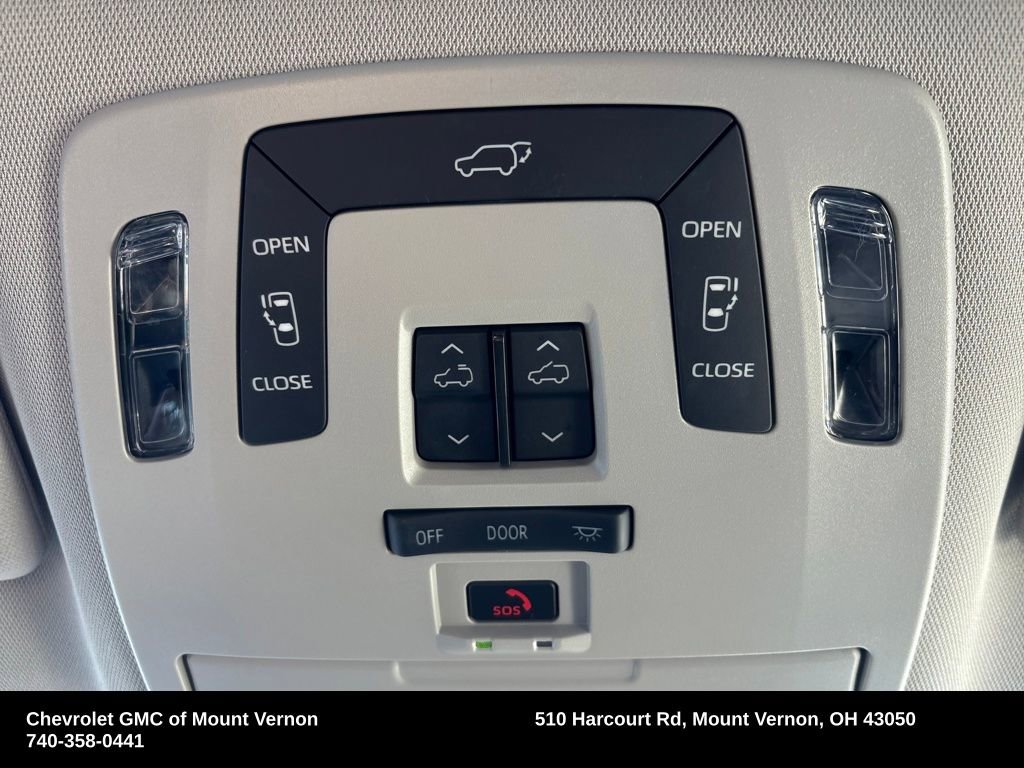 Used 2025 Toyota Sienna XLE w/ XLE Plus Package image 36