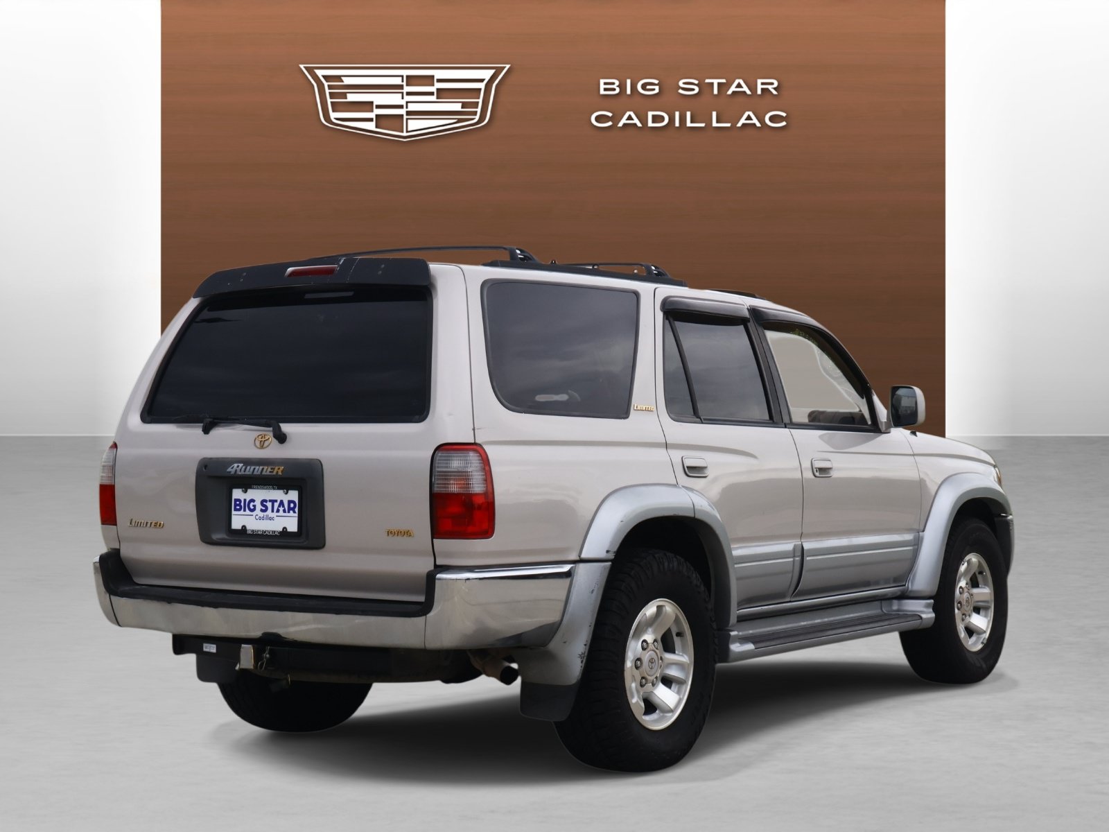 Used 1998 Toyota 4Runner Limited RWD image 5