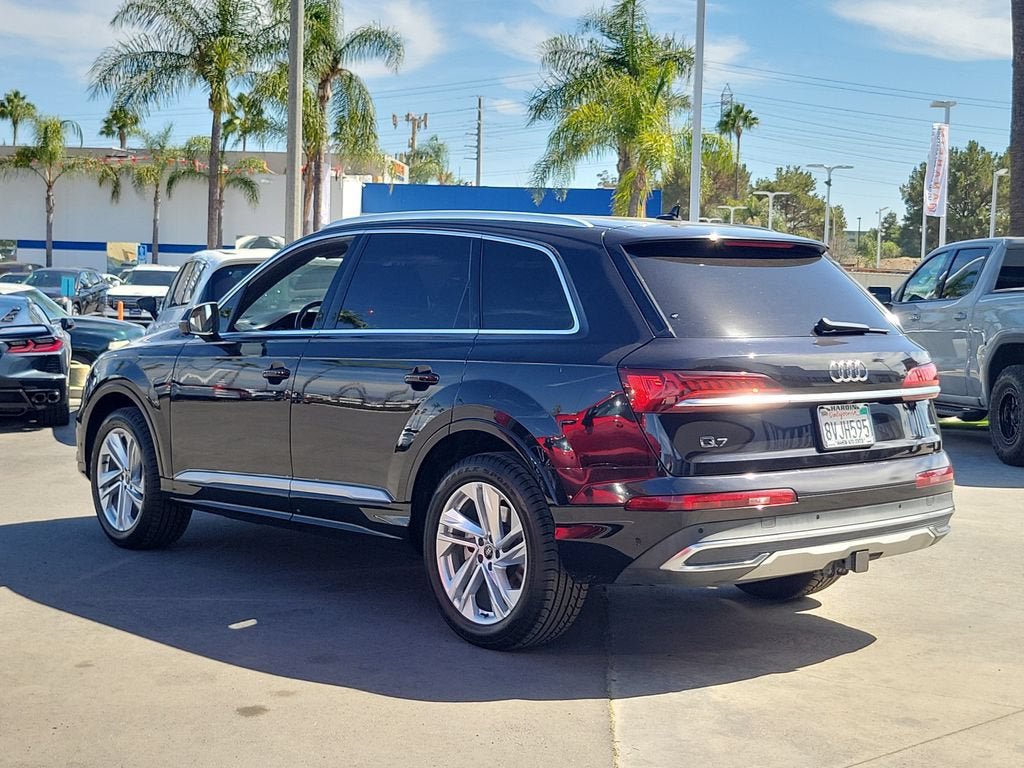 Used 2021 Audi Q7 2.0T Premium w/ Convenience Package AWD/4WD image 3
