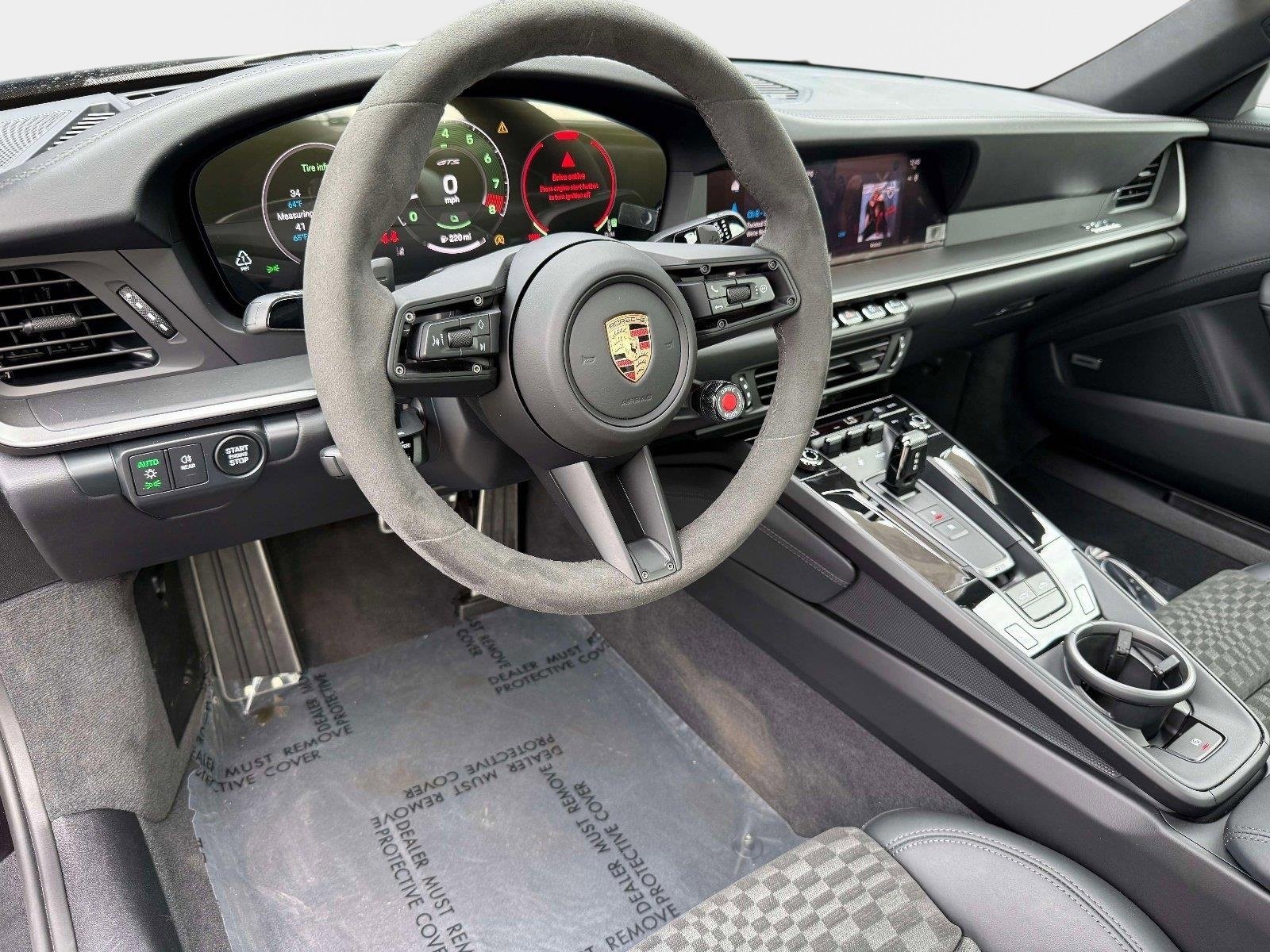 Used 2026 Porsche 911 Targa 4 GTS AWD/4WD image 40