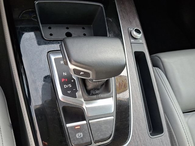 Used 2024 Audi Q5 2.0T Premium Plus image 16
