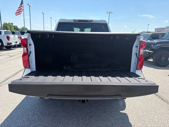 Used 2024 Chevrolet Silverado 1500 RST AWD/4WD image 15