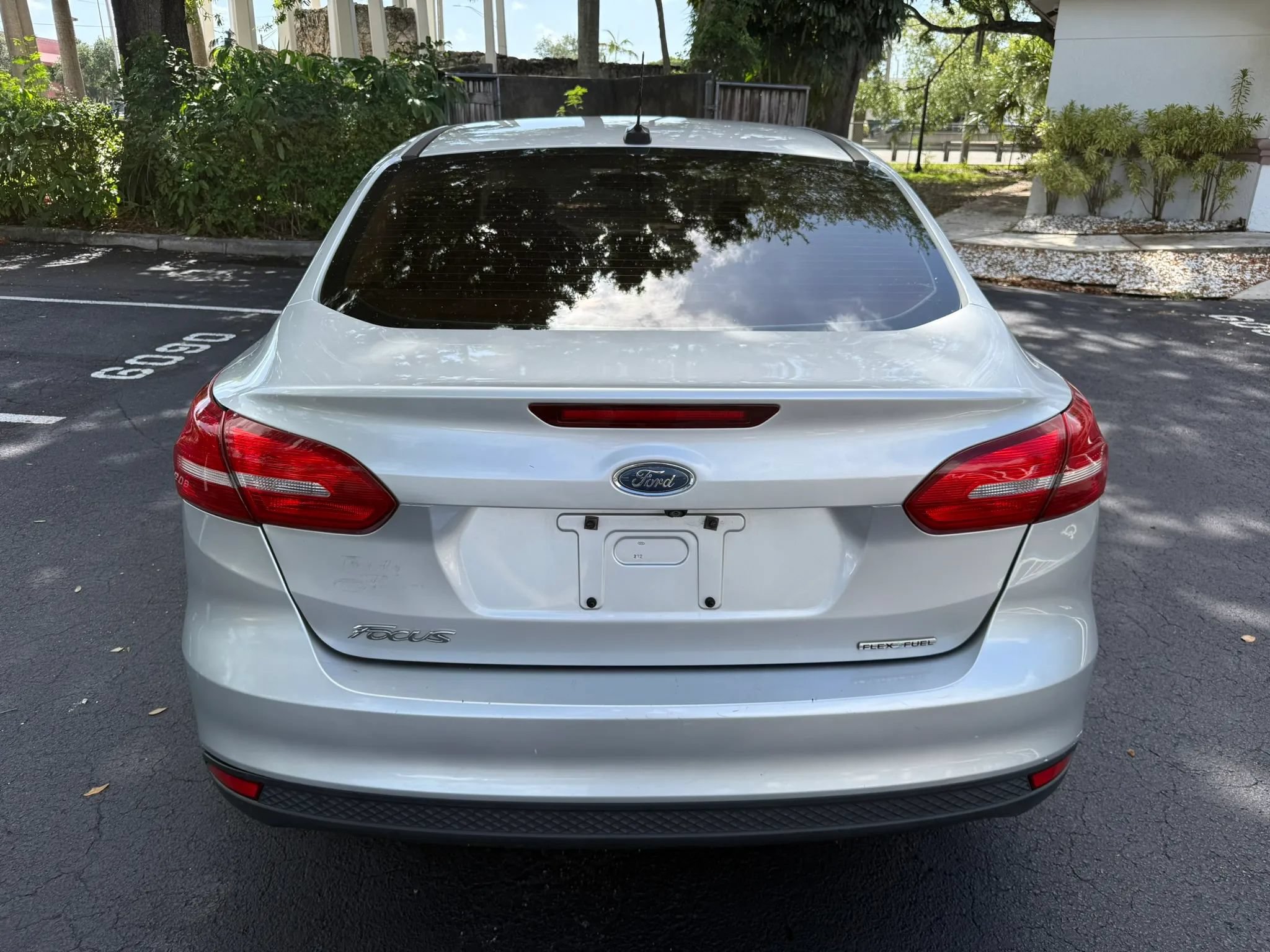 Used 2015 Ford Focus S FWD image 4