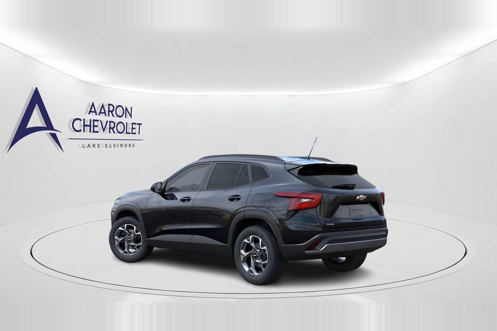 New 2026 Chevrolet Trax LT w/ LT Convenience Package FWD image 4