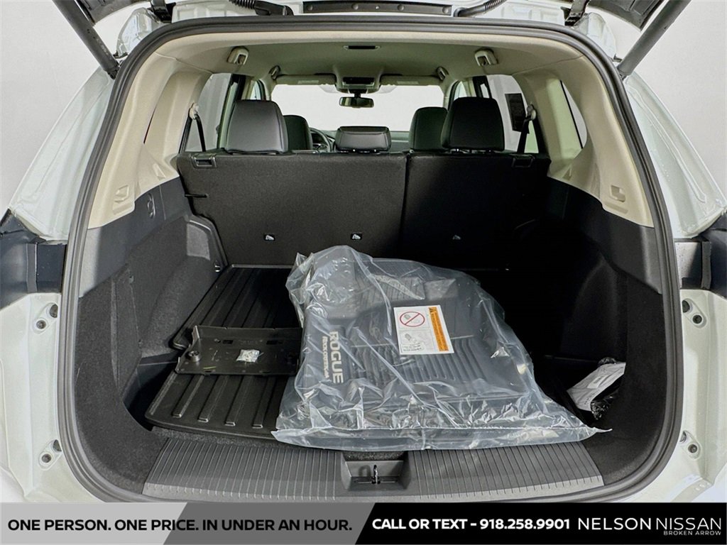 New 2026 Nissan Rogue SV image 24