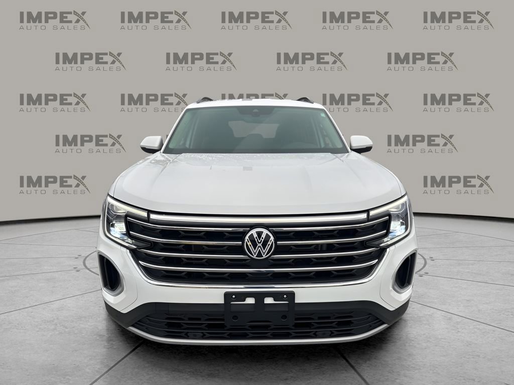 Used 2025 Volkswagen Atlas SE image 8