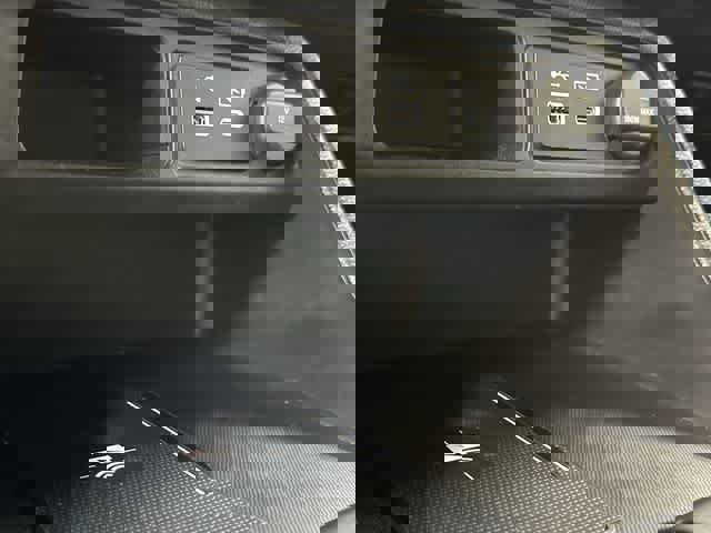 Used 2025 Honda Pilot Black Edition image 26